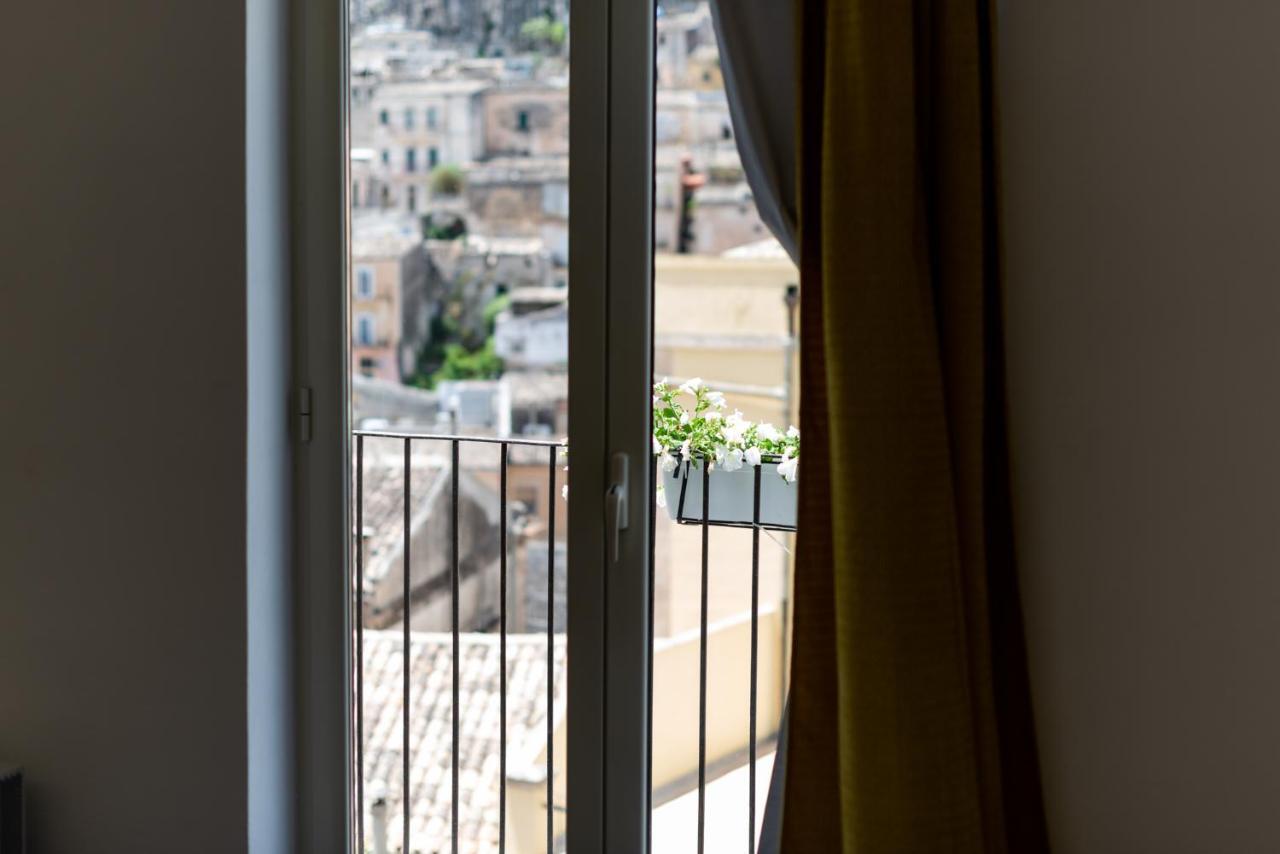 A Casa Di Cassi Hotell Modica Exteriör bild